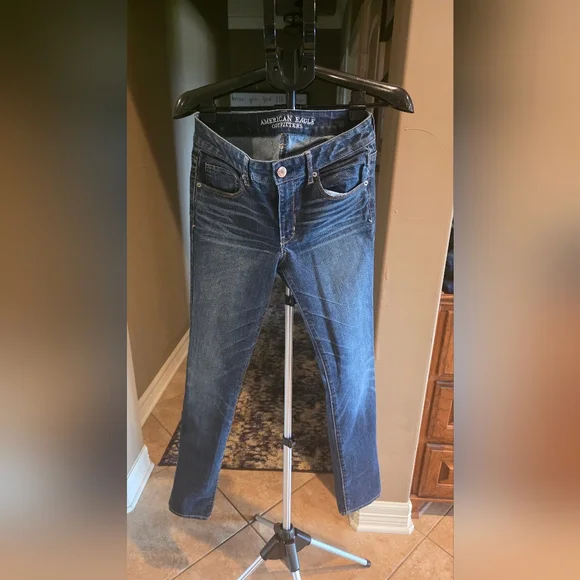 American Eagle Outfitters Women’s Indigo Skinny Supwe Stretch Jeans Sz 8L - Picture 1 of 3